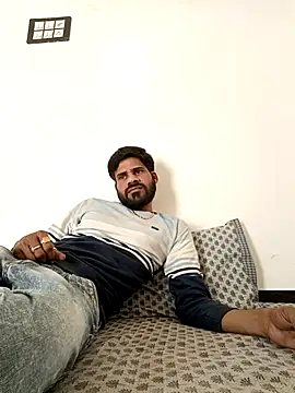 AmitKumar7758 online show from January 2026 10:07:01 AM