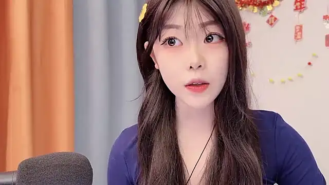 smalldaisy online show from February 2026 02:03:01 AM