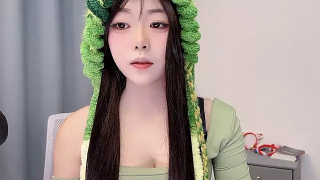 smalldaisy online show from March 2026 02:13:02 AM