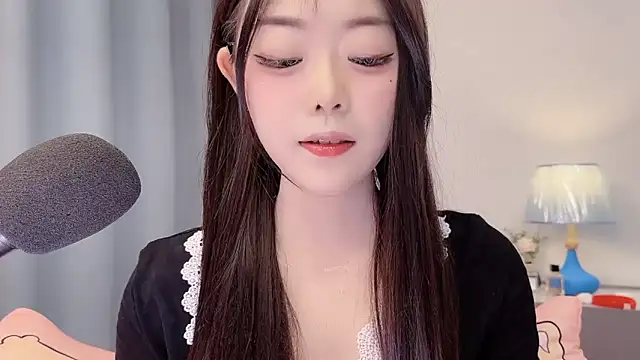 smalldaisy online show from April 2026 02:29:02 AM