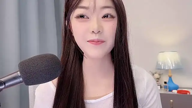 smalldaisy online show from April 2026 02:24:02 AM