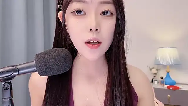 smalldaisy online show from April 2026 02:48:01 AM