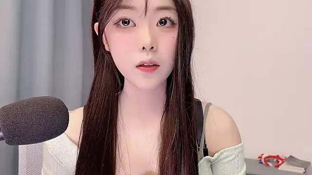 smalldaisy online show from March 2026 02:46:01 AM