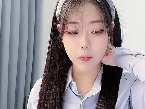 smalldaisy online show from January 2026 01:42:02 AM