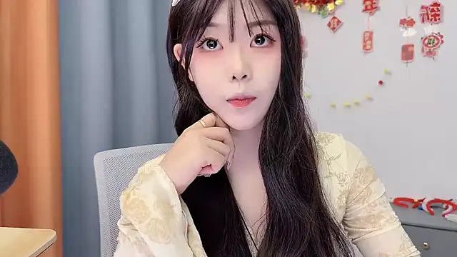 smalldaisy online show from February 2026 02:22:01 AM