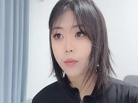 smalldaisy online show from December 2025 02:01:01 AM