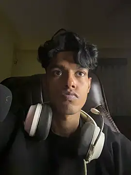 Snapshot of tooexpensive chatting on February 2026 05:35:01 PM tooexpensive online show from February 2026 05:35:01 PM