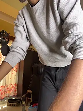 Snapshot of tooexpensive chatting on February 2026 04:32:02 AM tooexpensive online show from February 2026 04:32:02 AM