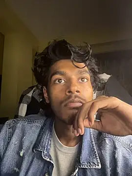 Snapshot of tooexpensive chatting on February 2026 04:03:01 PM tooexpensive online show from February 2026 04:03:01 PM