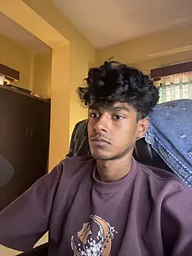 Snapshot of tooexpensive chatting on February 2026 05:29:02 AM tooexpensive online show from February 2026 05:29:02 AM