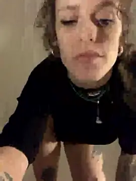 4lien online show from March 2026 09:15:01 PM