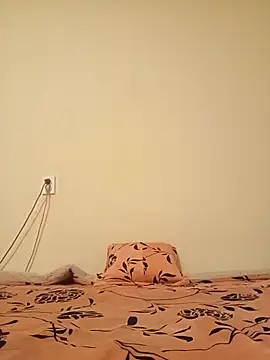 nicolequin27 online show from February 2026 03:45:01 PM