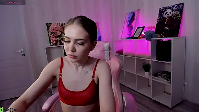 betty brianna online show from February 2026 01:14:02 AM