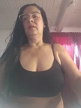Snapshot of KiaraFoster chatting on June 2026 12:50:01 PM KiaraFoster online show from June 2026 12:50:01 PM