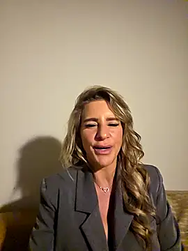 LaLynn online show from March 2026 12:10:02 AM