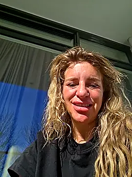 LaLynn online show from February 2026 11:32:02 AM