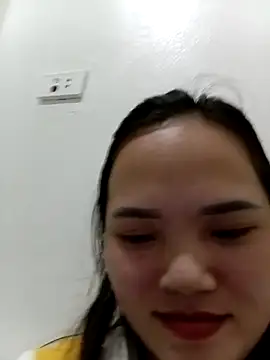 cherry-cute online show from December 2025 01:24:02 PM