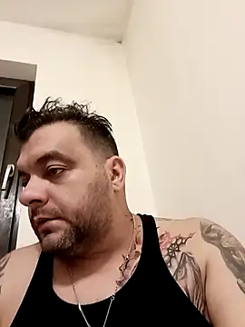 Snapshot of TomasTenerife chatting on December 2025 10:54:01 PM TomasTenerife online show from December 2025 10:54:01 PM