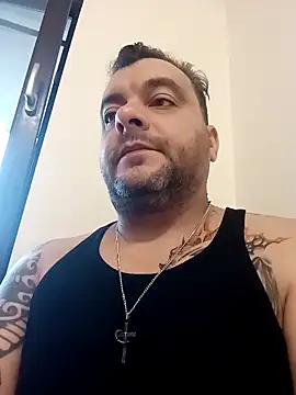 Snapshot of TomasTenerife chatting on December 2025 11:10:01 AM TomasTenerife online show from December 2025 11:10:01 AM