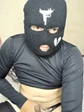 Snapshot of CharlieXXX67 chatting on February 2026 01:13:01 PM CharlieXXX67 online show from February 2026 01:13:01 PM