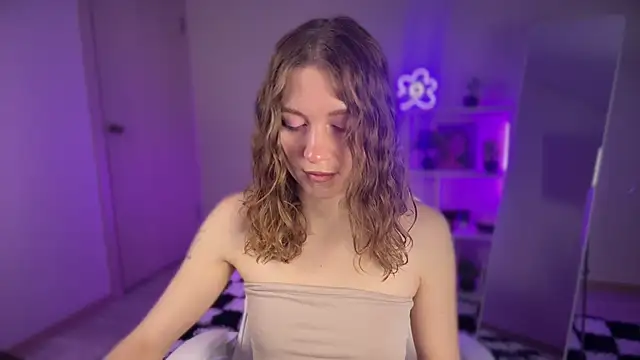 KellySunn online show from April 2026 08:09:01 AM