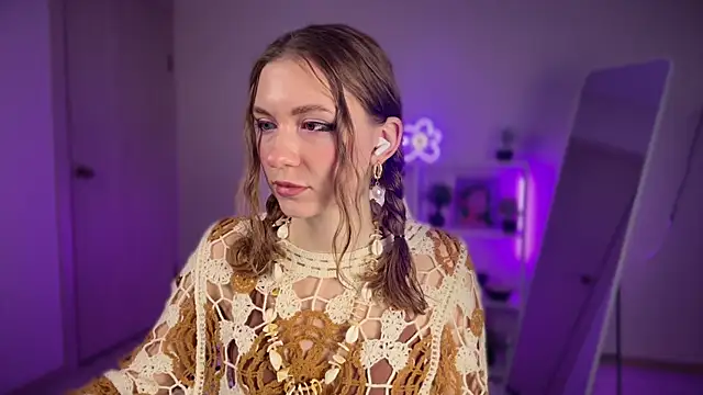 KellySunn online show from March 2026 08:16:01 AM