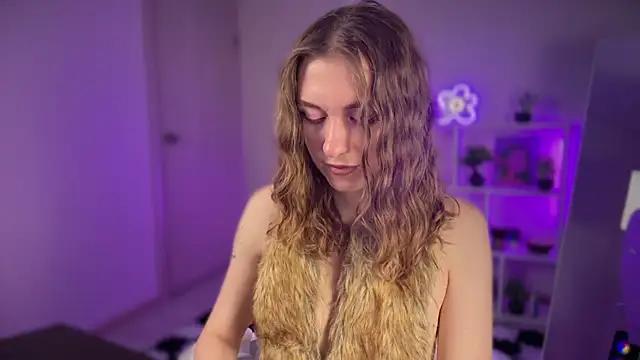 KellySunn online show from April 2026 08:06:01 AM