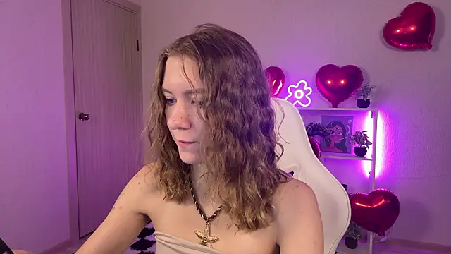 KellySunn online show from February 2026 09:18:01 AM