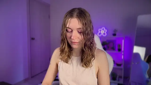 KellySunn online show from April 2026 07:57:01 AM