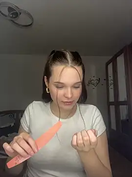 ElenaMariee online show from December 2025 10:12:01 PM