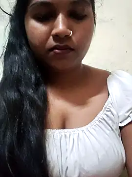 Eashita 01 online show from December 2025 06:19:01 PM