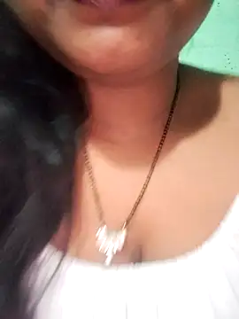 Eashita 01 online show from January 2026 07:09:01 PM