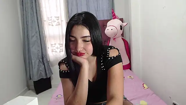 BrinsHilton  online show from February 2026 08:33:02 PM