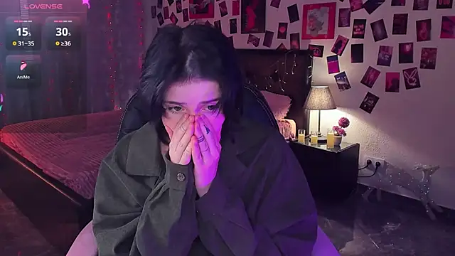 SarahShelby online show from March 2026 10:43:01 AM