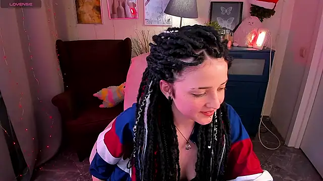 SarahShelby online show from January 2026 10:44:02 AM