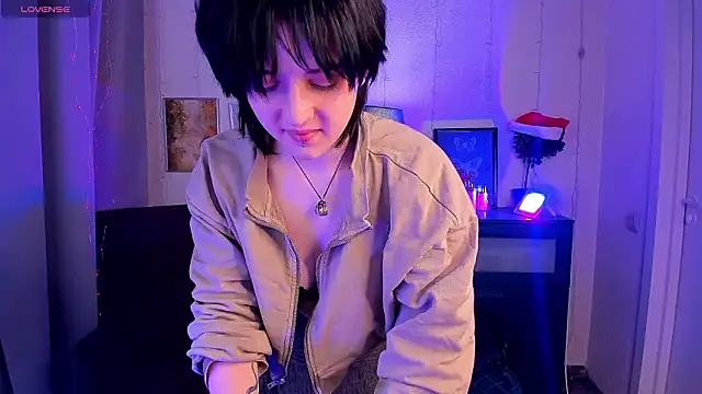 SarahShelby online show from January 2026 07:12:01 PM