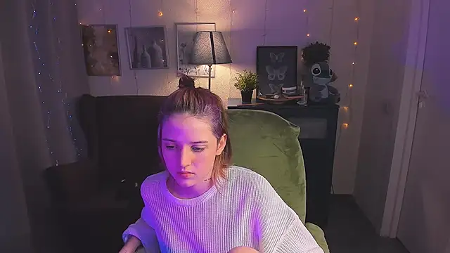 SarahShelby online show from May 2026 09:12:02 PM