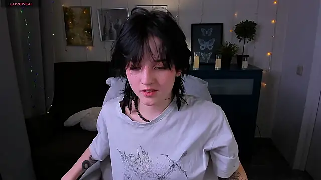 SarahShelby online show from March 2026 03:28:01 PM