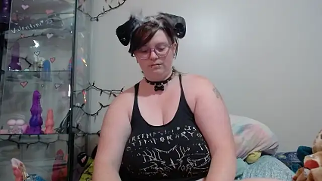 Snapshot of Pupghostt chatting on May 2026 01:47:02 PM Pupghostt online show from May 2026 01:47:02 PM