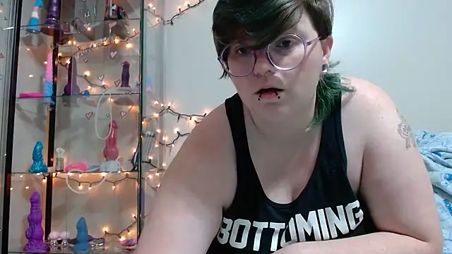 Snapshot of Pupghostt chatting on March 2026 12:27:02 PM Pupghostt online show from March 2026 12:27:02 PM