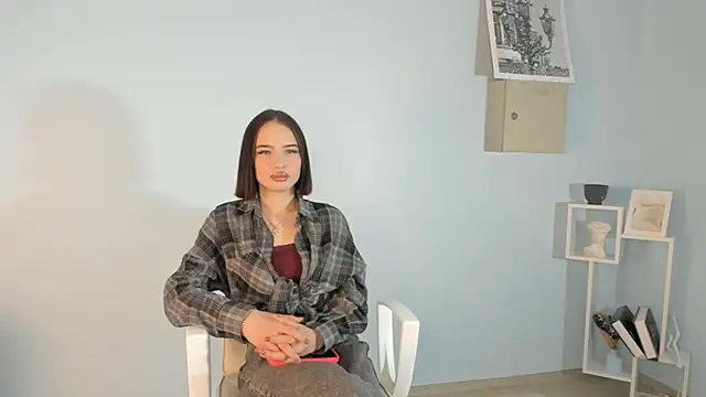 BrittnyRodney online show from December 2025 07:43:01 AM