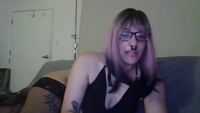 GabbyDaniella online show from May 2026 09:25:01 AM