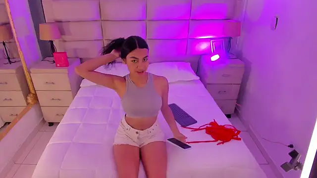 ManuelaEvans  online show from February 2026 08:55:02 PM