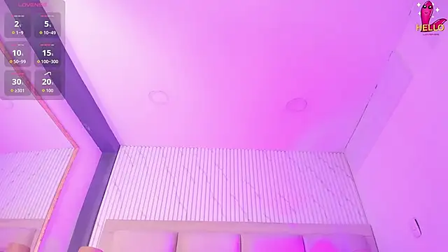 ManuelaEvans  online show from April 2026 09:21:01 PM