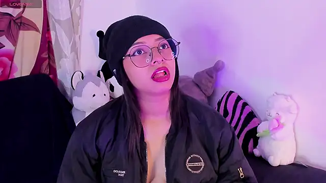 akarineko online show from January 2026 12:14:02 AM