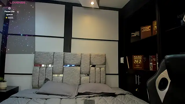 AmbarBrownn  online show from February 2026 08:33:02 PM