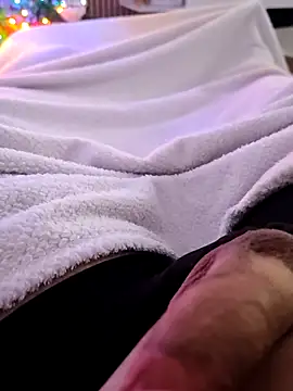 Snapshot of RimmingPussy24 chatting on December 2025 01:25:02 PM RimmingPussy24 online show from December 2025 01:25:02 PM