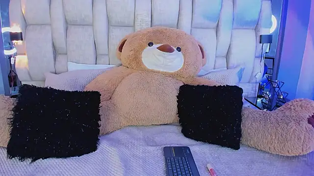  PaulinaDoll  online show from March 2026 03:51:02 AM