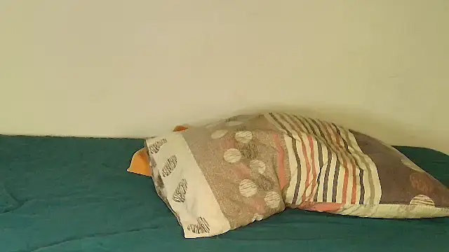 DaViruzz online show from February 2026 08:31:01 PM