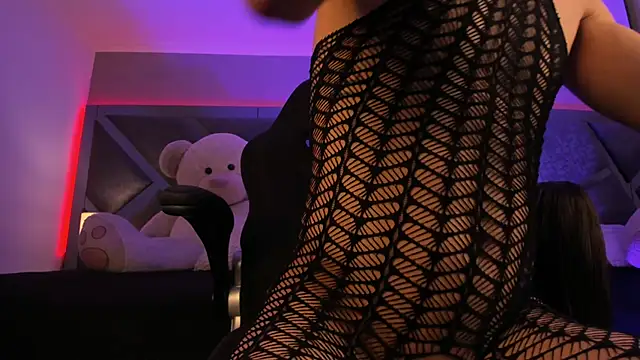 Snapshot of Charlotteinpole chatting on February 2026 04:00:02 AM Charlotteinpole online show from February 2026 04:00:02 AM